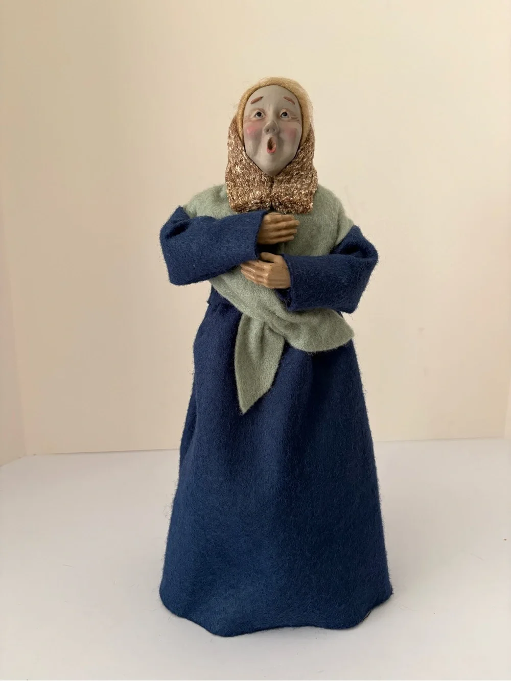 Vintage Byers Choice Lady Caroler Doll. Blue dress w/Green Shawl. 12” on stand.